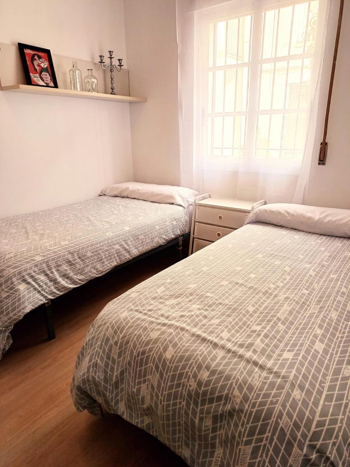 Apartamento Plaza Santa Lucia Renovado Febrero 2025 塞维利亚 外观 照片